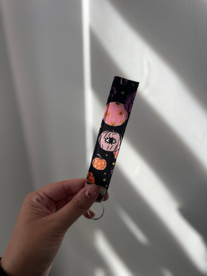 🎃 Pastel Pumpkin Wristlet Keychain (Limited Edition)