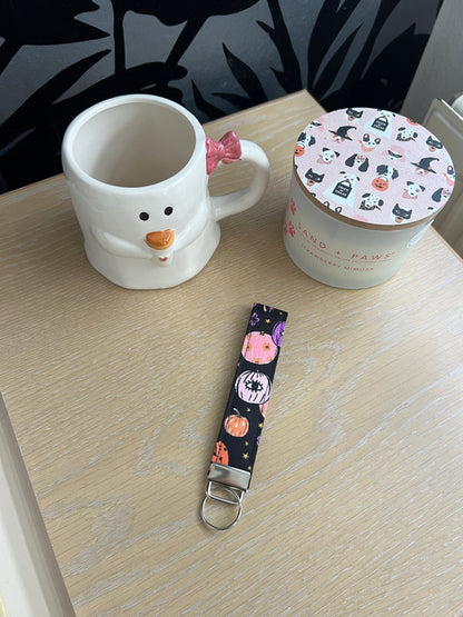 🎃 Pastel Pumpkin Wristlet Keychain (Limited Edition)