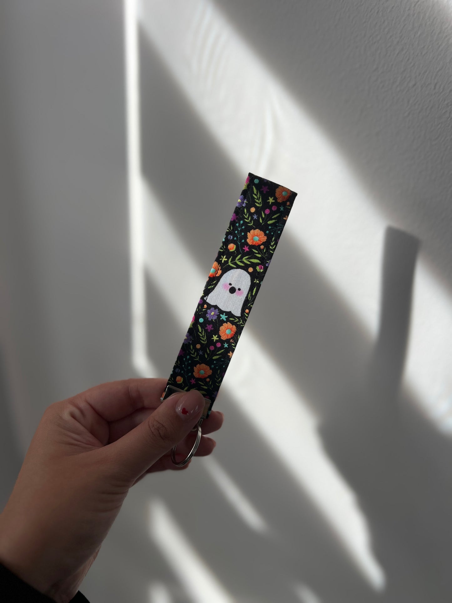 👻 Surprised Ghost Wristlet Keychain (Limited Edition)